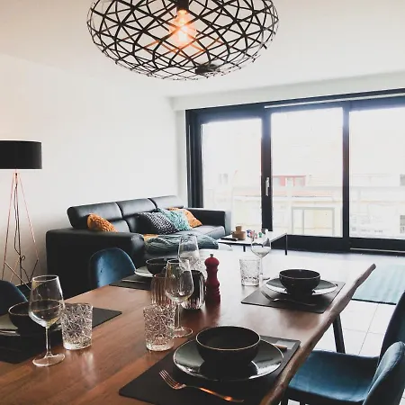 Cosy, Trendy En Zuid Gelegen Ruim Op 100m En Winkelstraat Apartamento