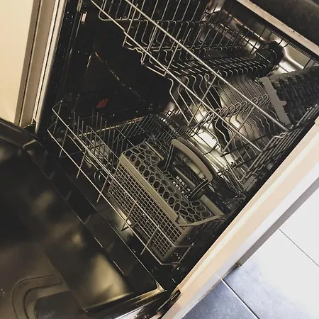 Apartment Cosy, Trendy En Zuid Gelegen Ruim Op 100m En Winkelstraat *