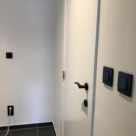 Apartment Cosy, Trendy En Zuid Gelegen Ruim Op 100m En Winkelstraat Nieuwpoort